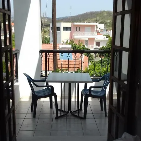 Amaliahotel Απολακκιά